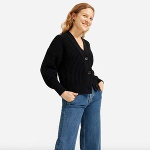 Everlane texture cotton cardigan in black